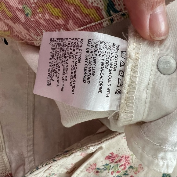 BDG Urban Outfitters Floral High Waisted Shorts - Picture 12 of 12